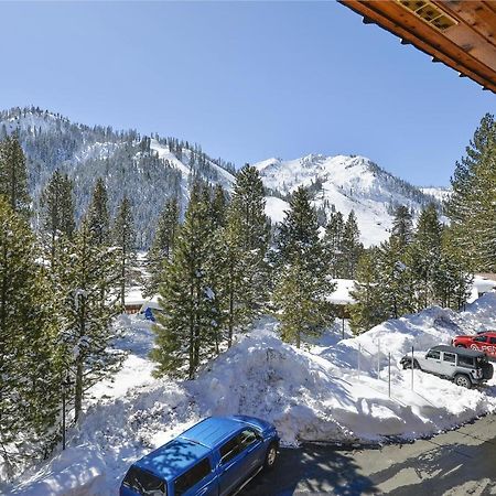 Quaint Squaw Valley Townhome With Views Olympic Valley  Exterior photo